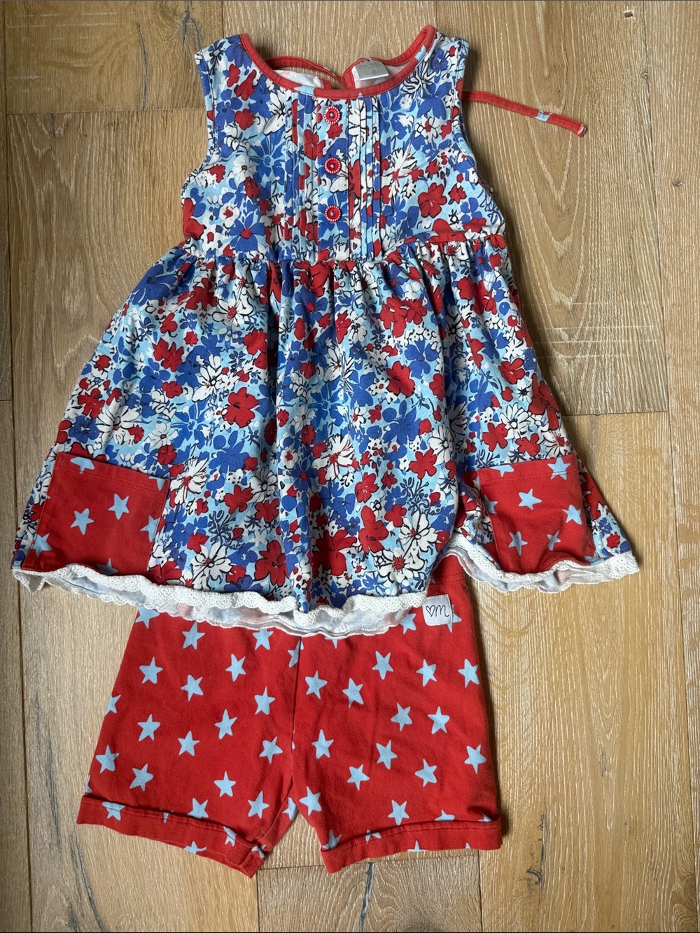 Girls Floral & Star-Print Two-Piece Pajama Set in Red and Blue